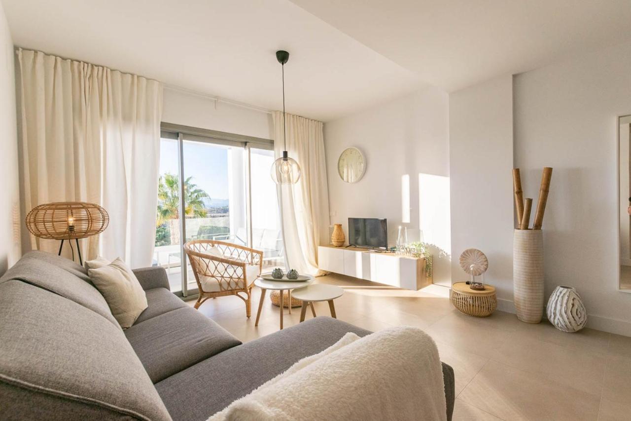 Casa Roman New Apartment At Baviera Golf Малага Екстериор снимка