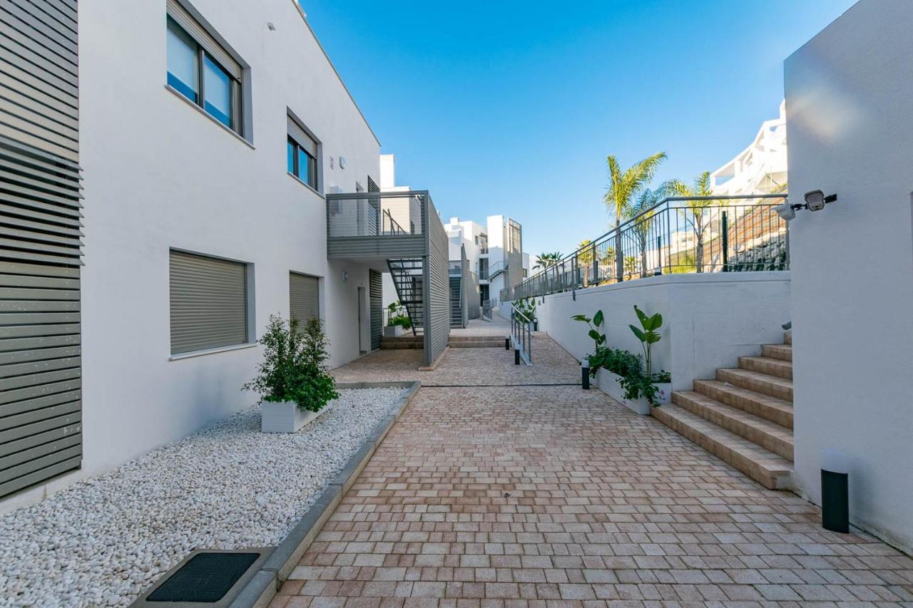 Casa Roman New Apartment At Baviera Golf Малага Екстериор снимка