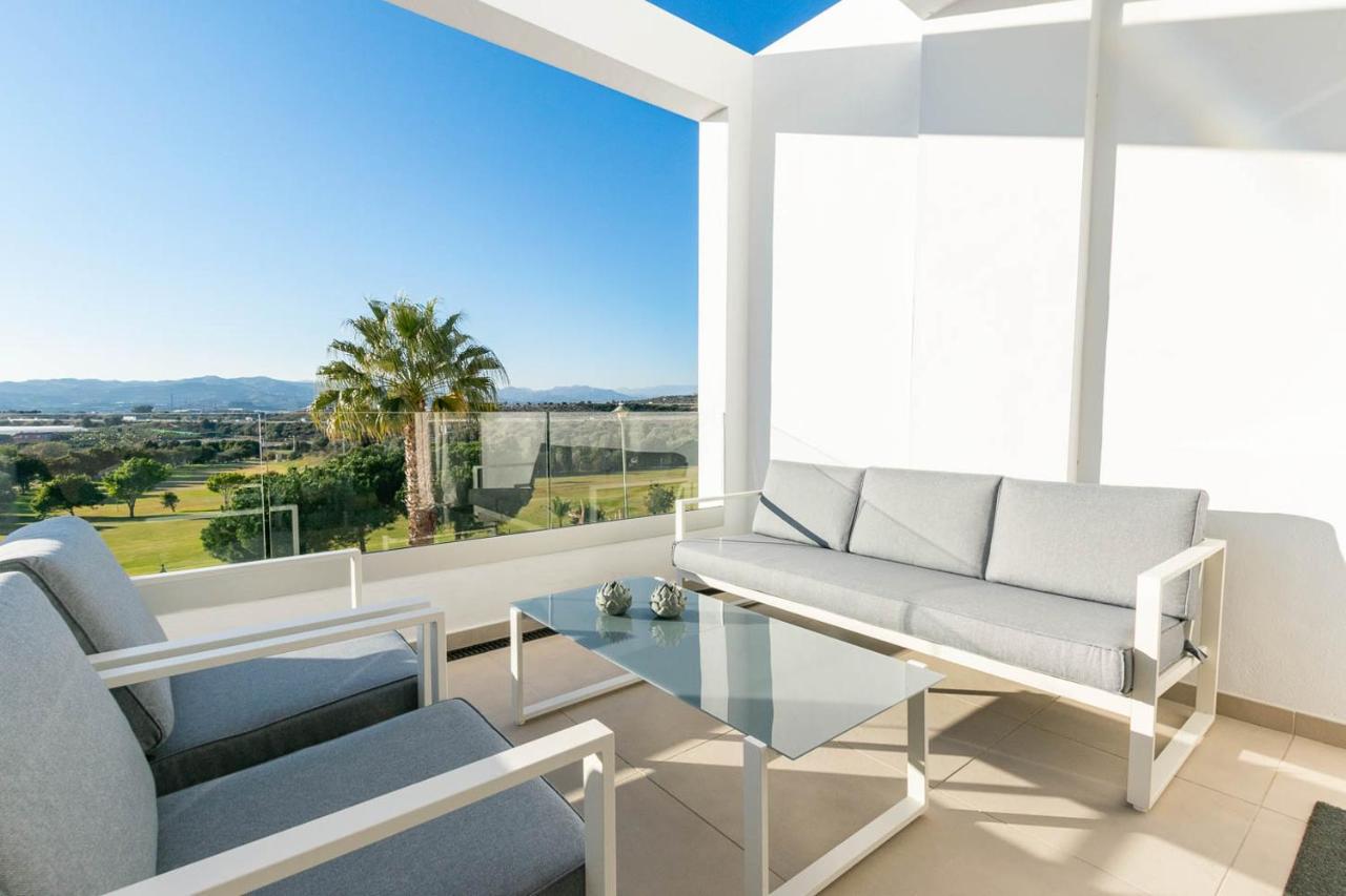 Casa Roman New Apartment At Baviera Golf Малага Екстериор снимка